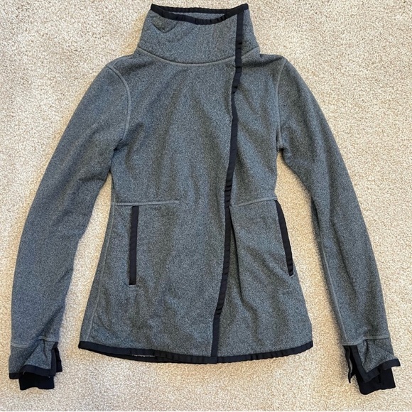 Ivivva Girls Lululemon Bundle Pants Jacket Shirts Shorts Bra Skirt Leggings 10 - Picture 2 of 16